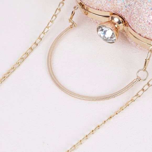 Mini glitter heart shaped clutch - Picture 2 of 4